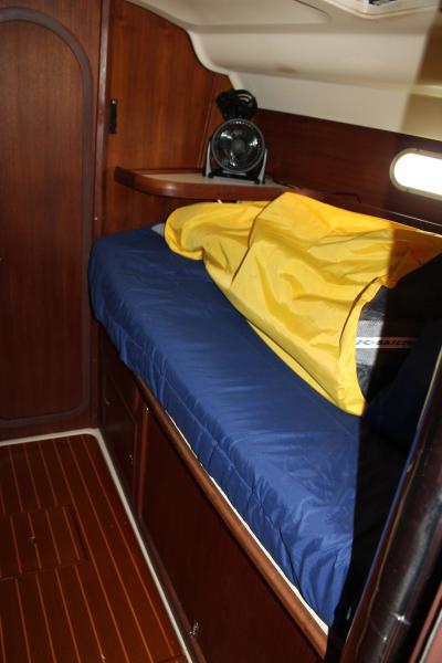 1998 Hunter 430