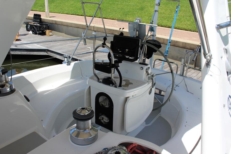 1998 Hunter 430