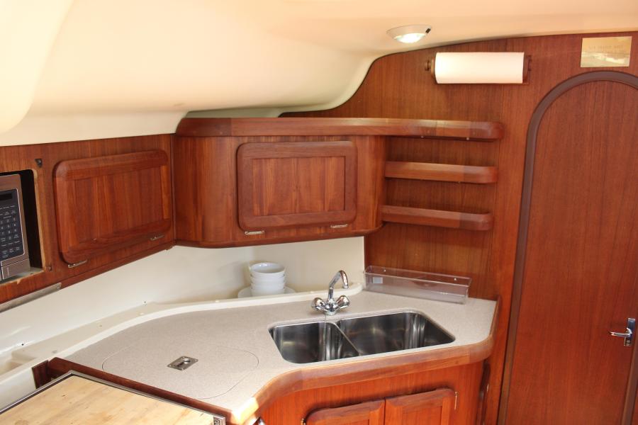 1998 Hunter 430