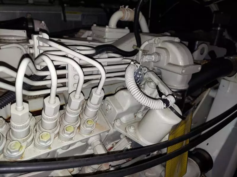 2001 Carver 466 Motor Yacht