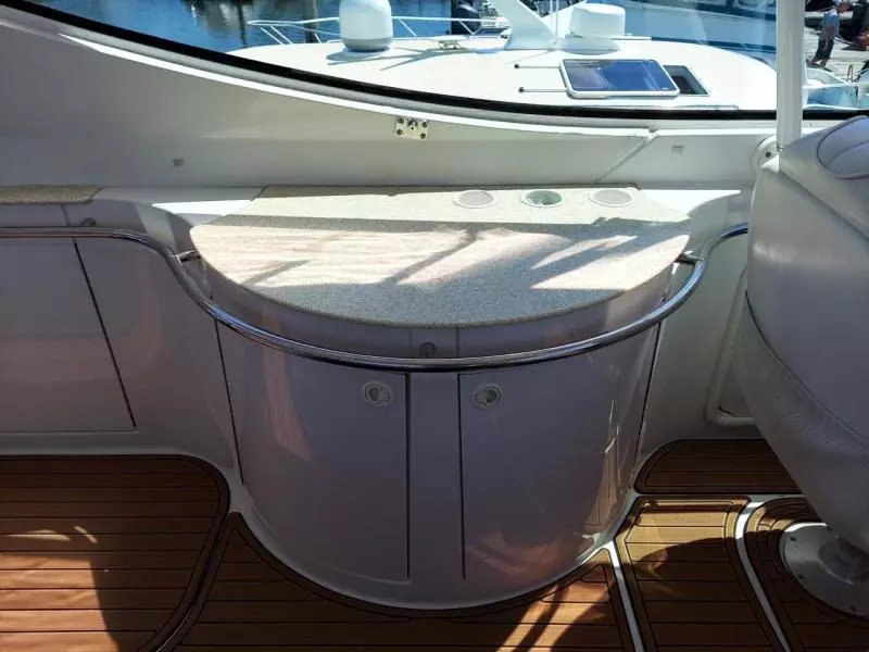 2001 Carver 466 Motor Yacht