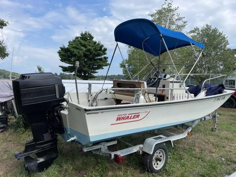 1987 Boston Whaler Montauk
