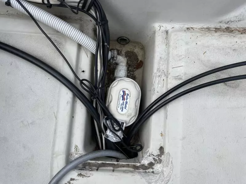 1987 Boston Whaler Montauk