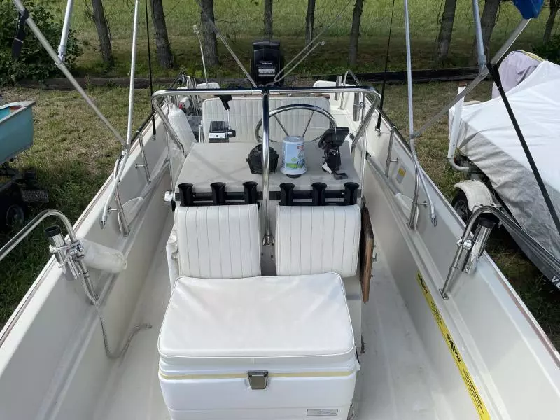1987 Boston Whaler Montauk