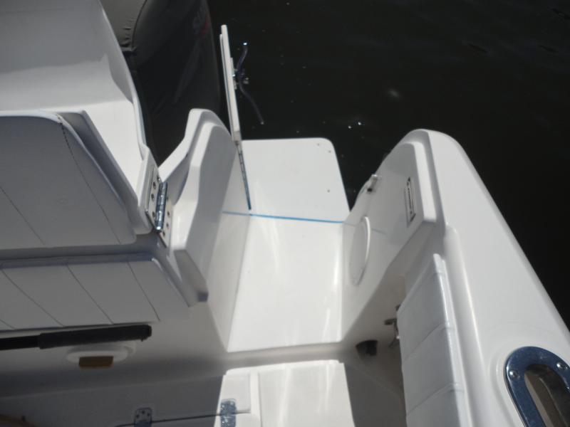 2003 Intrepid 377 Walkaround