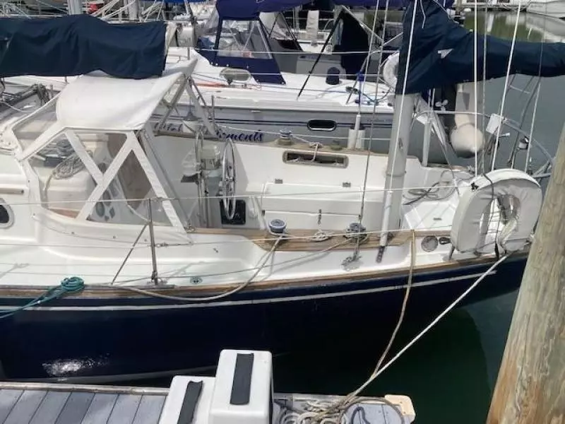 1976 Pearson 35 Yawl