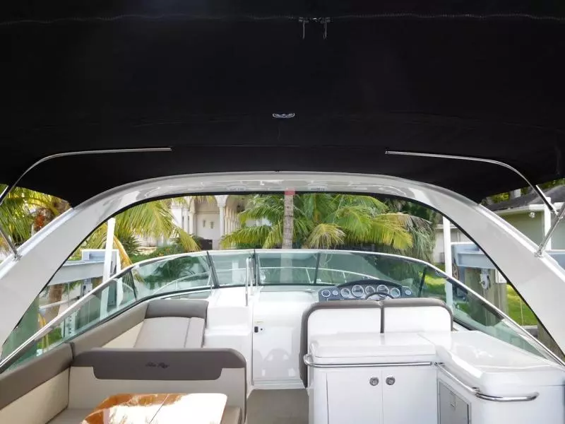 2014 Sea Ray 370 Venture