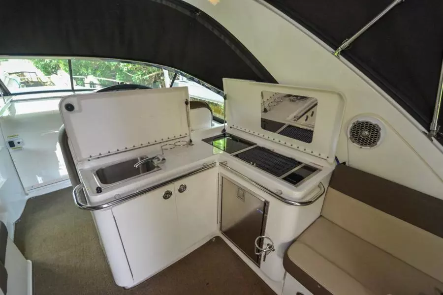 2014 Sea Ray 370 Venture