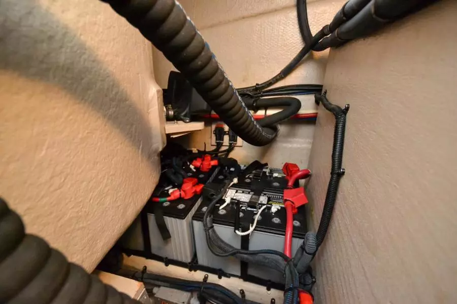 2014 Sea Ray 370 Venture