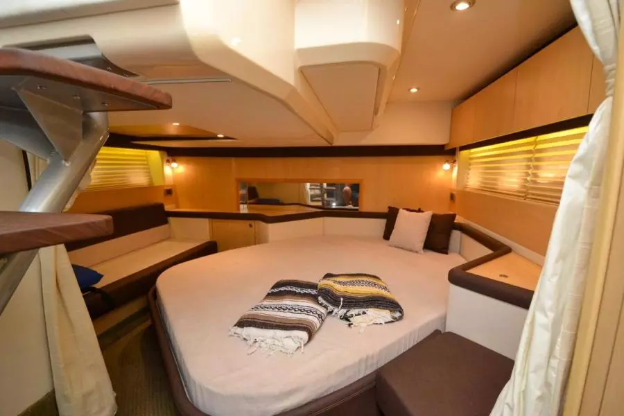 2014 Sea Ray 370 Venture