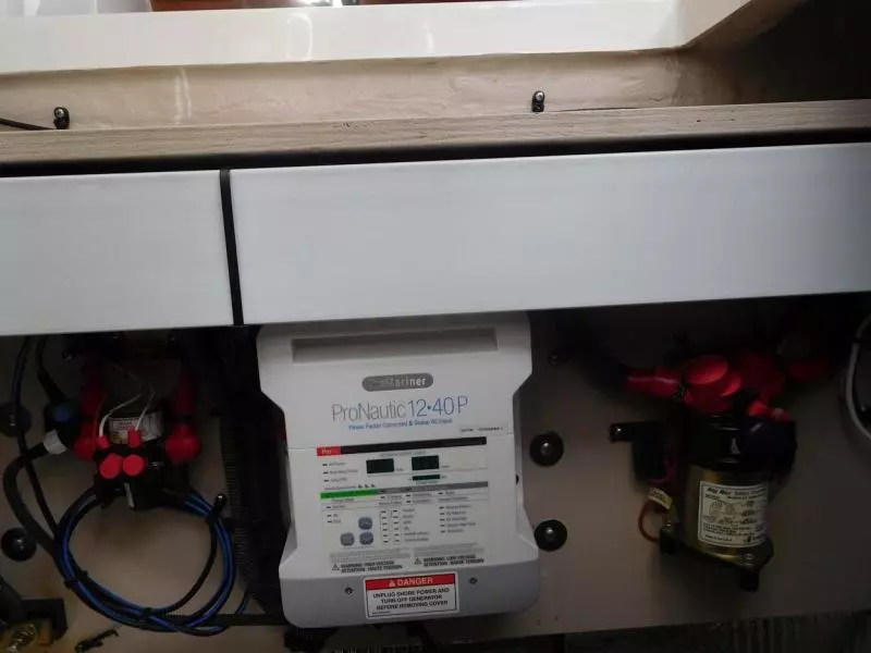 2014 Sea Ray 370 Venture