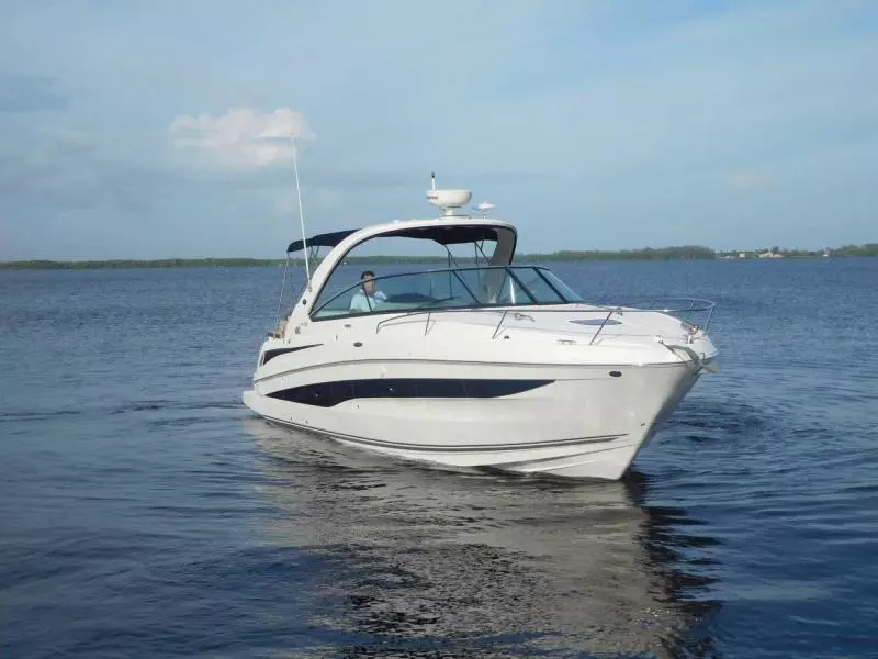 2014 Sea Ray 370 Venture