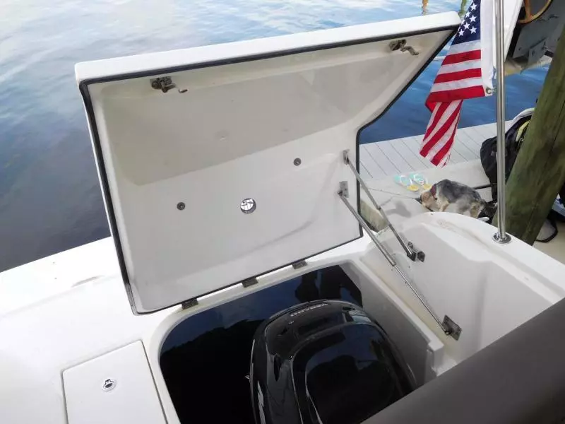 2014 Sea Ray 370 Venture