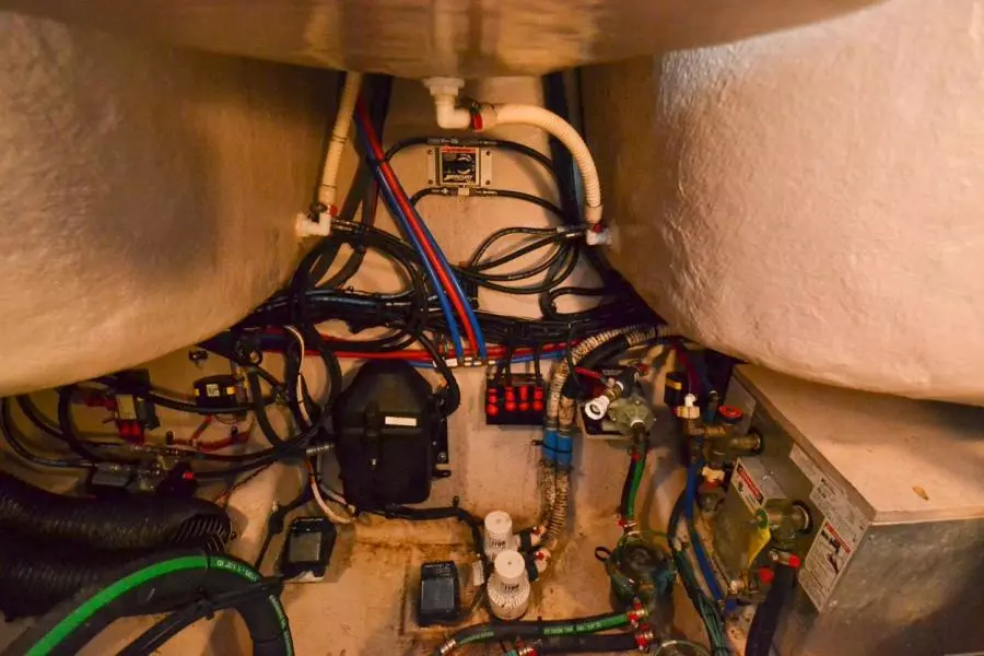 2014 Sea Ray 370 Venture