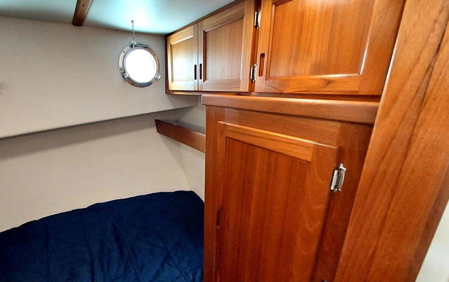 1241 Rover Guest Cabin Fwd