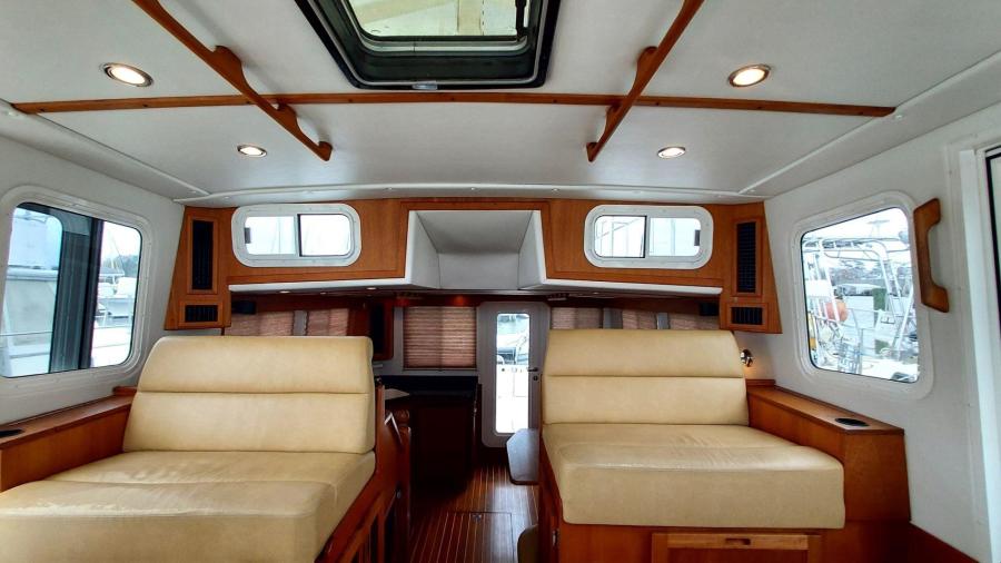 1222 Rover Pilothouse Aft