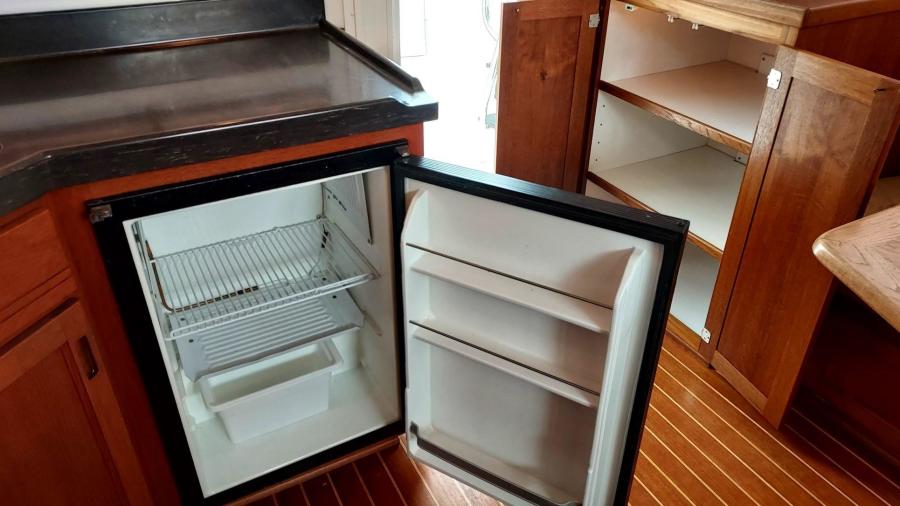 1209 Rover Freezer