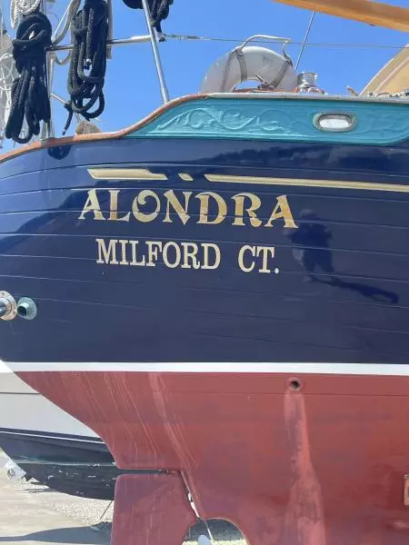 Alondra 37ft Tayana Yacht For Sale