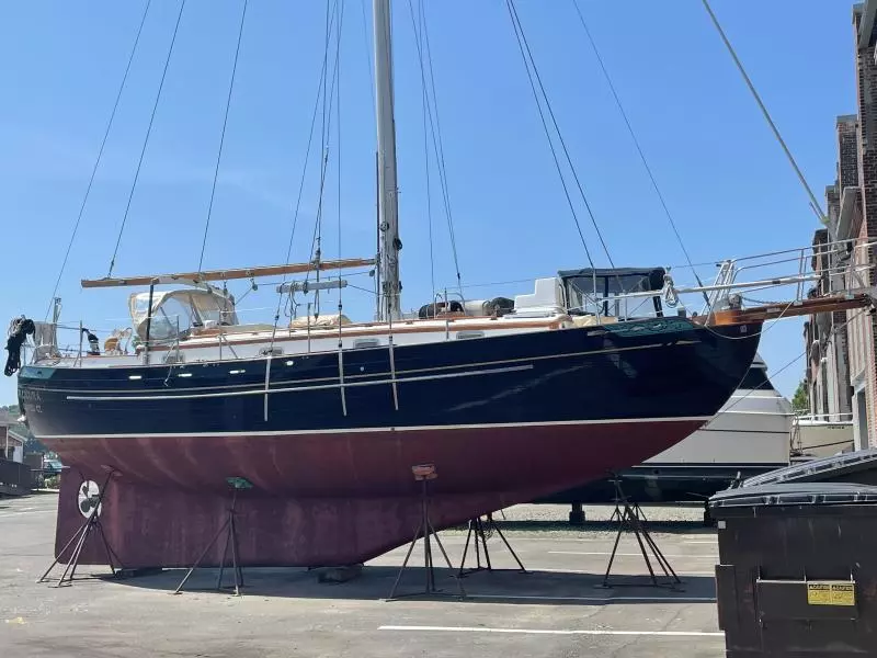 Alondra 37ft Tayana Yacht For Sale