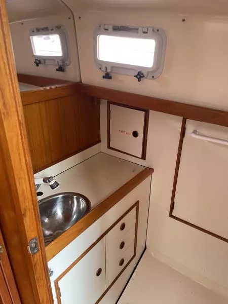Bliss 30ft Hinterhoeller Yacht For Sale