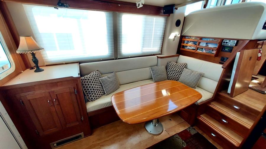 2003 American Tug 34 Pilothouse