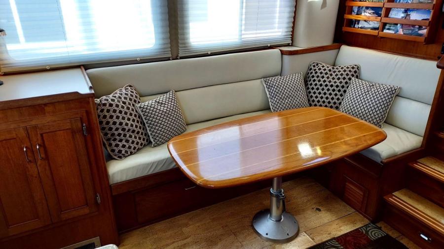 2003 American Tug 34 Pilothouse