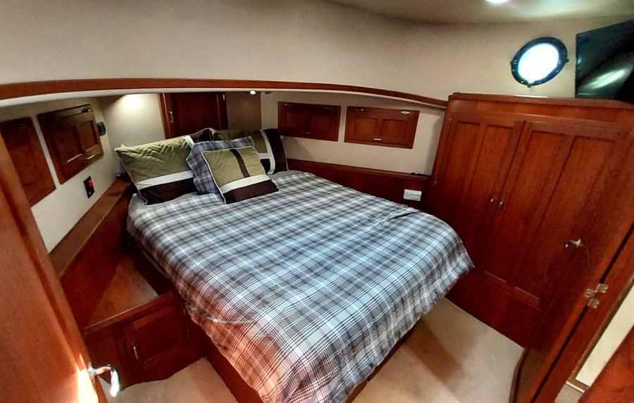 2003 American Tug 34 Pilothouse