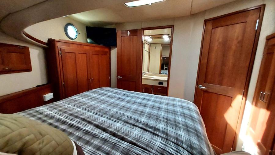 2003 American Tug 34 Pilothouse