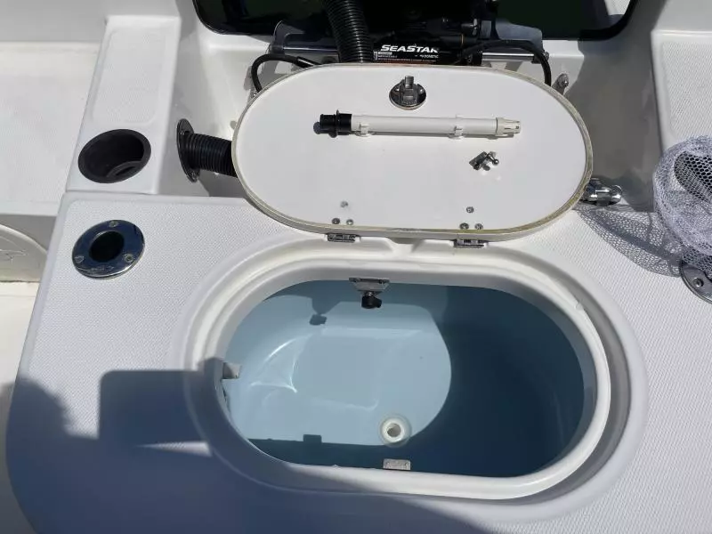 2014 Boston Whaler 190 Montauk