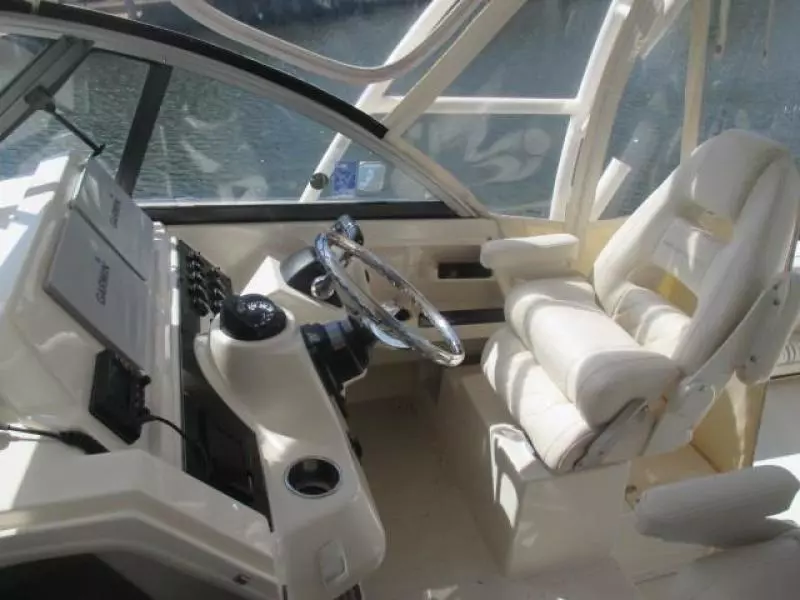 2017 Grady-White 232 Gulfstream