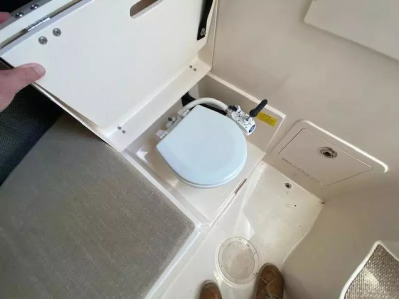 2017 Grady-White 232 Gulfstream