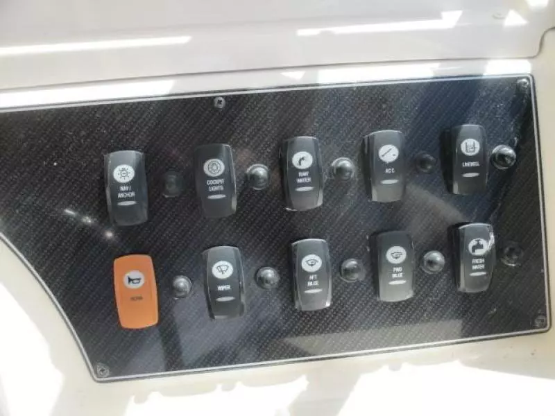 2017 Grady-White 232 Gulfstream