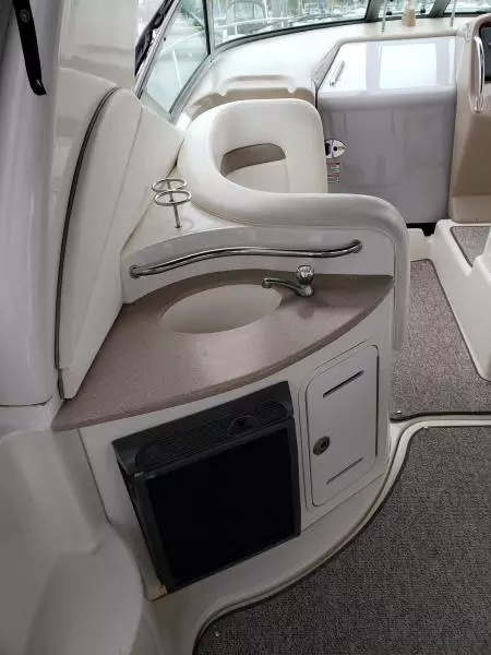 2005 Sea Ray 320 Sundancer