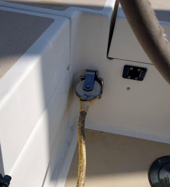 1982 Cape Dory 33