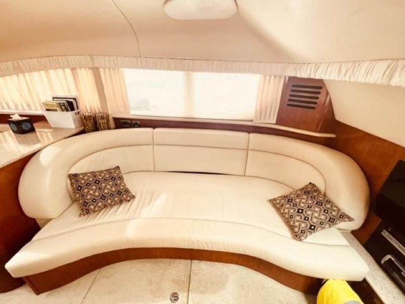 32 Archimedes II 2004 Sea Ray 390 MY Salon 10