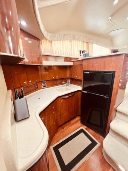 38 Archimedes II 2004 Sea Ray 390 MY Galley 4