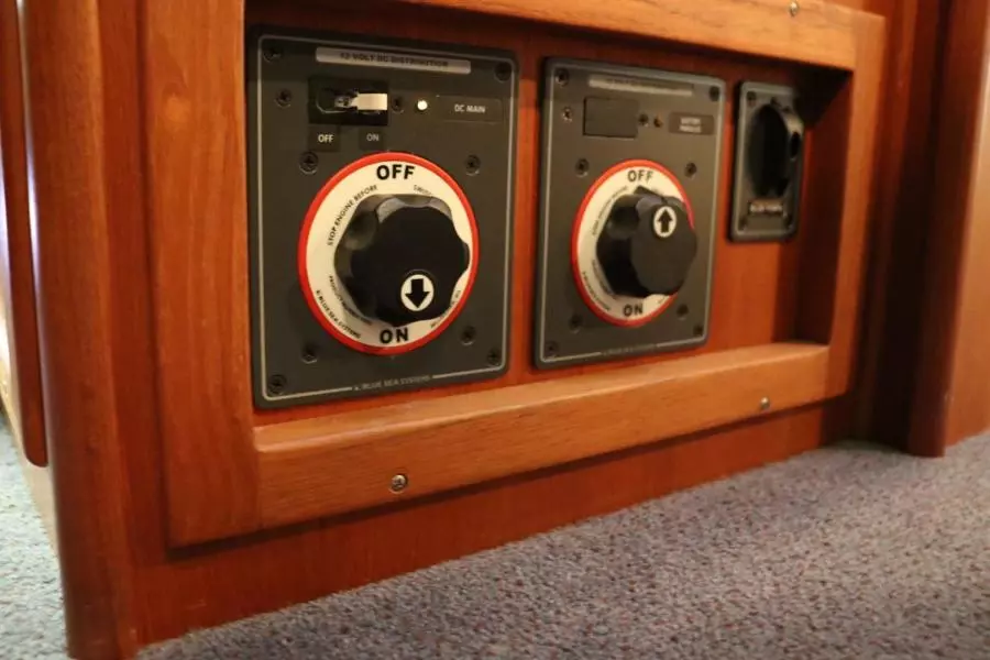 Elilie B 34ft American Tug Yacht For Sale