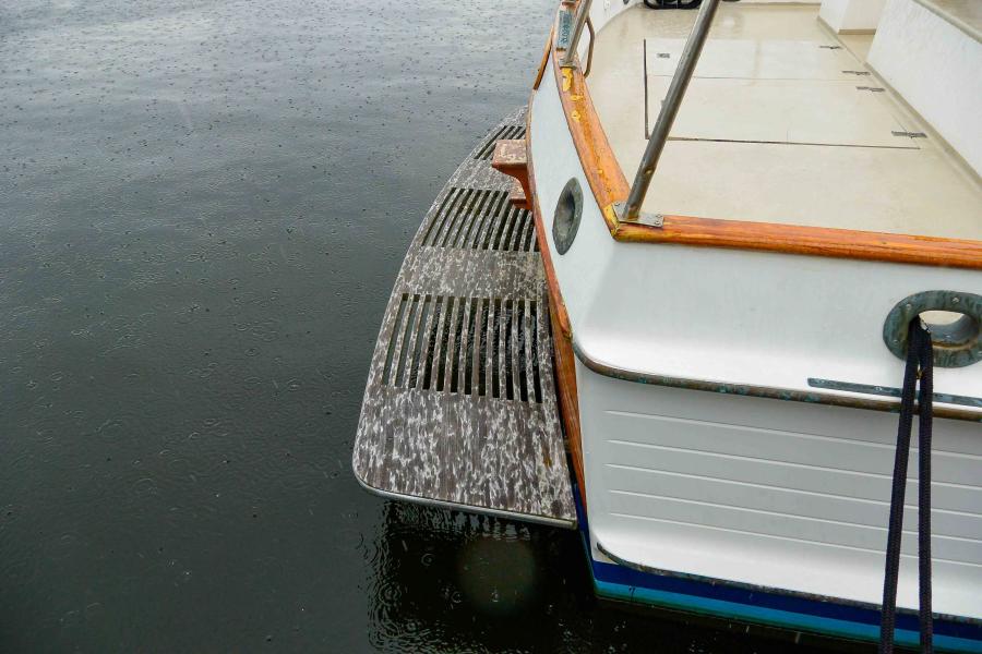 1984 Grand Banks Classic