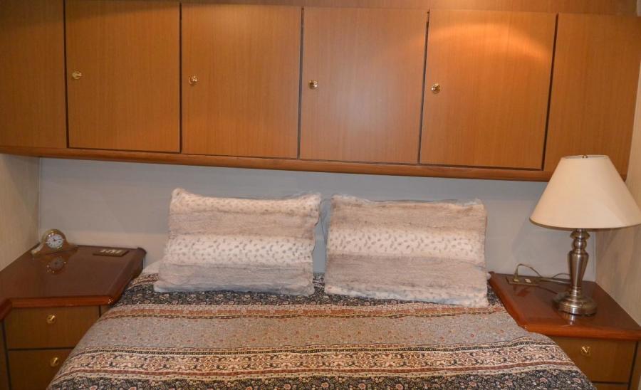 2003 Ocean Yachts Odyssey