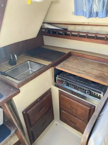 1982 Catalina 25