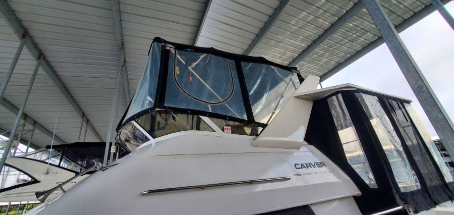Carver 326 Aft Cabin Bridge