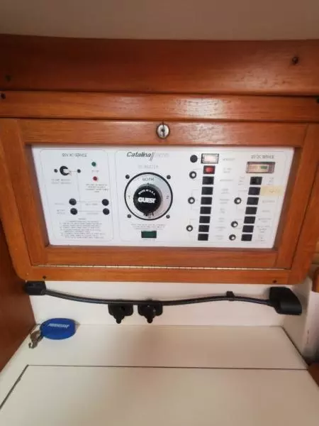 1995 Catalina 30