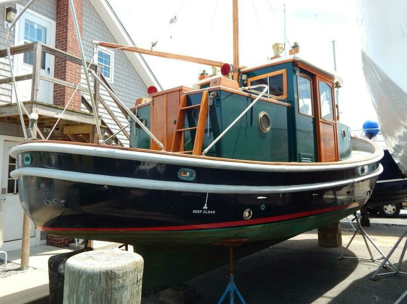 1983 Crosby Cruising Tug