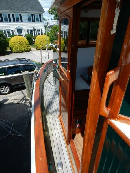 1983 Crosby Cruising Tug