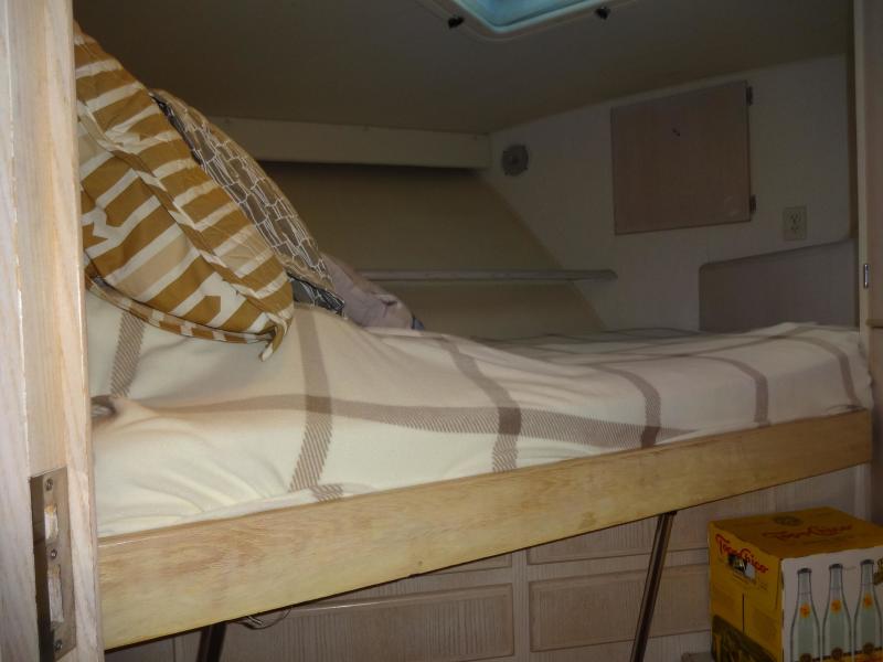 1990 Hatteras Double Cabin
