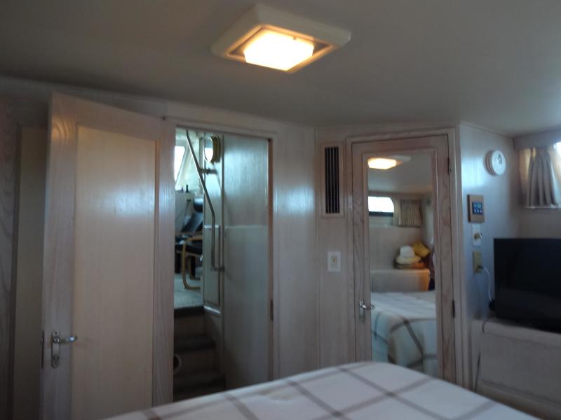 1990 Hatteras Double Cabin