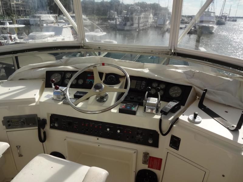 1990 Hatteras Double Cabin