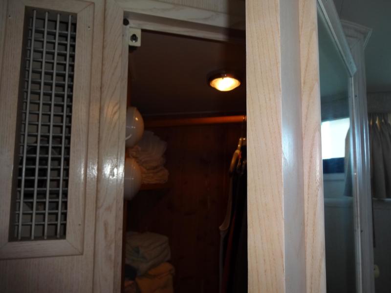 1990 Hatteras Double Cabin