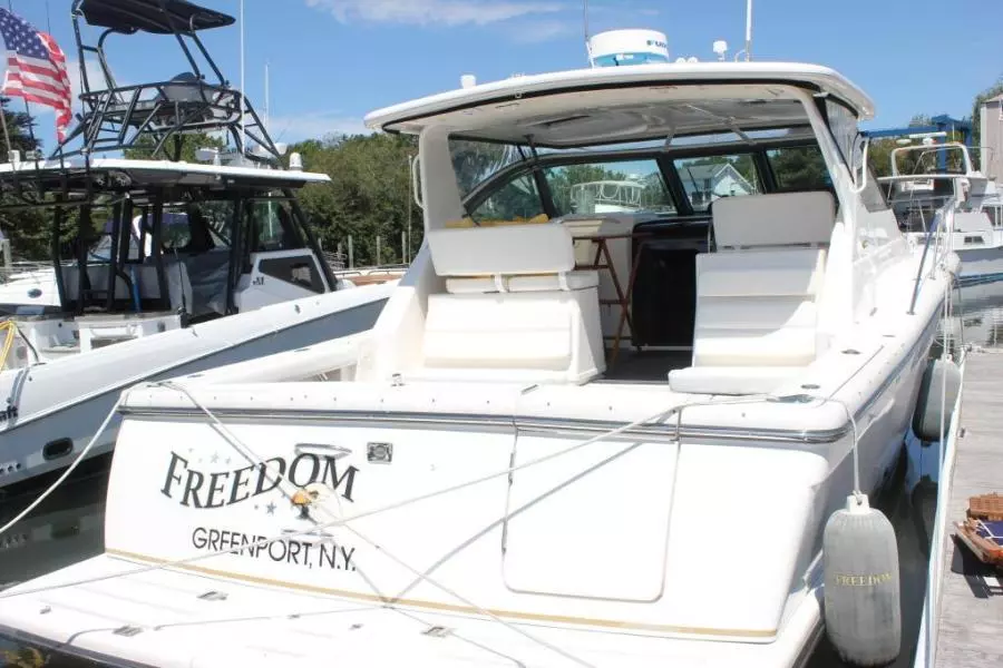 2002 Tiara Yachts 3800 Open