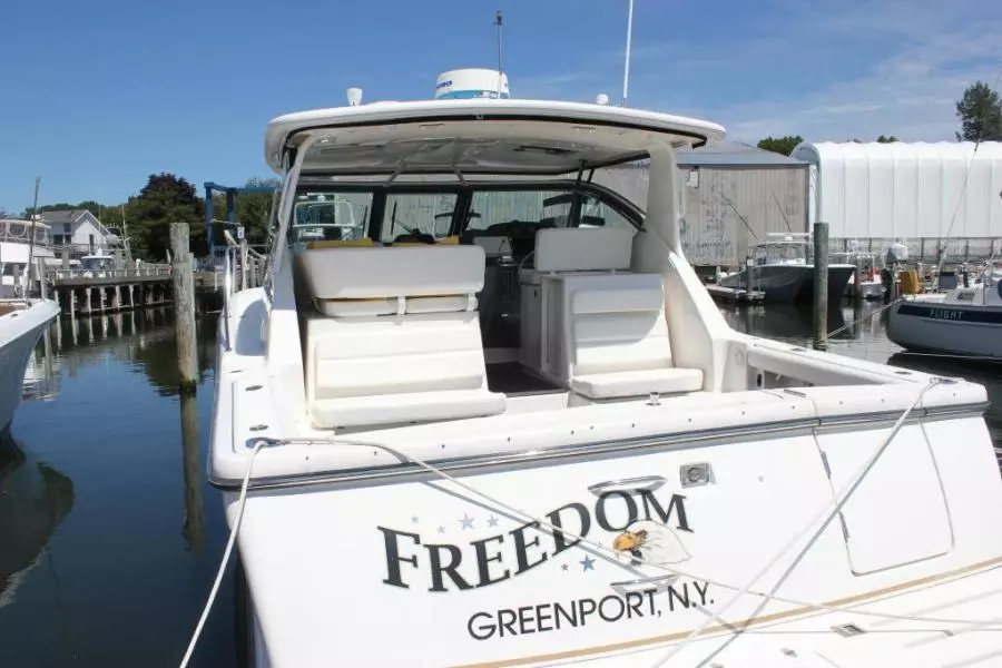 2002 Tiara Yachts 3800 Open